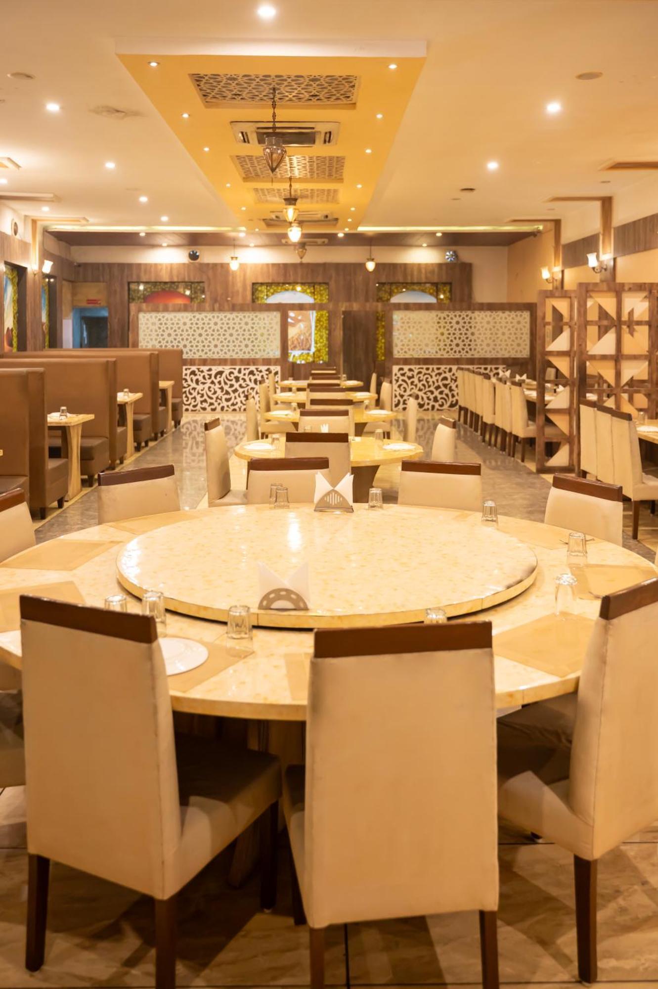 Hotel Manaal Akolia Buitenkant foto