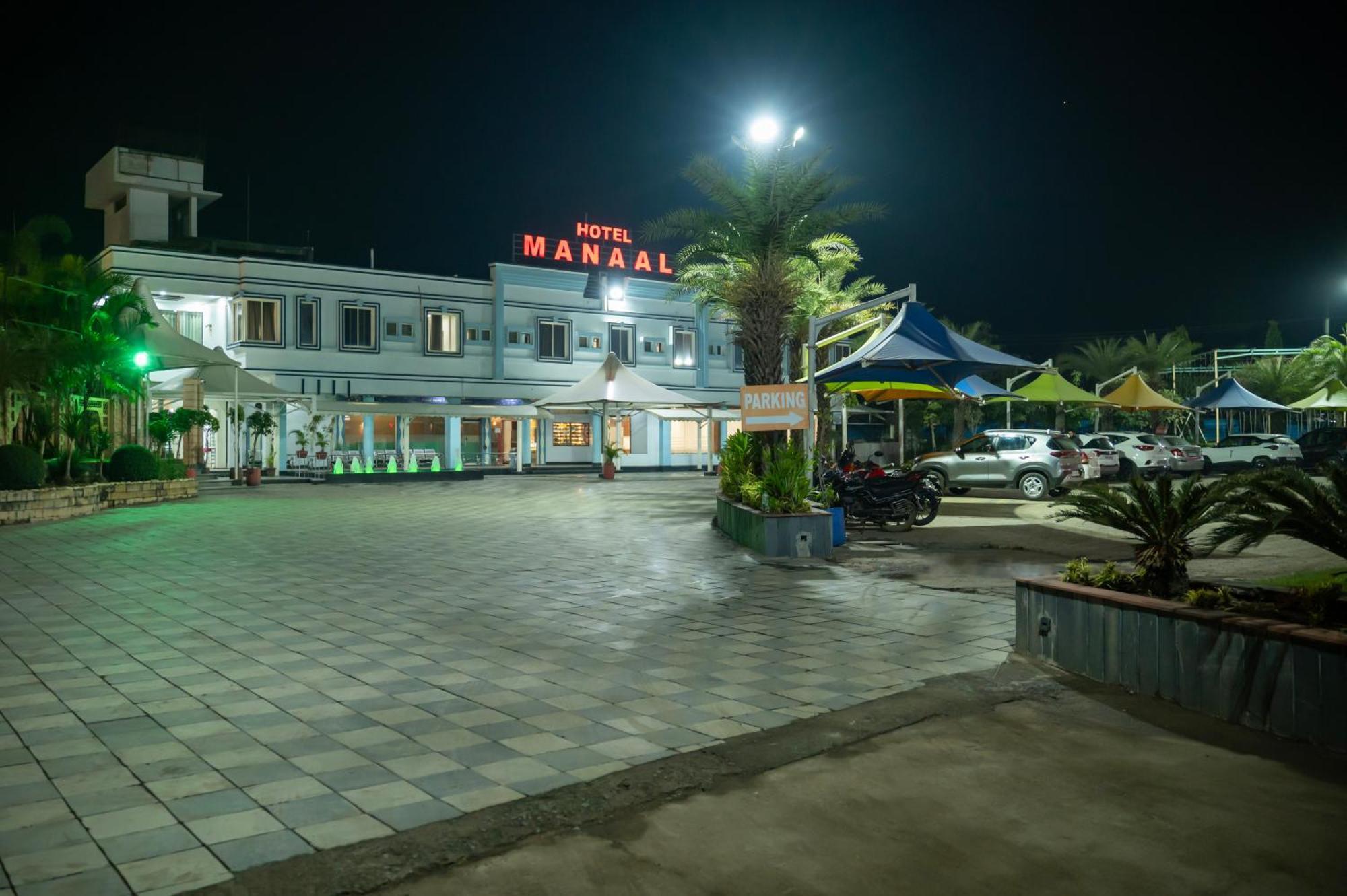 Hotel Manaal Akolia Buitenkant foto